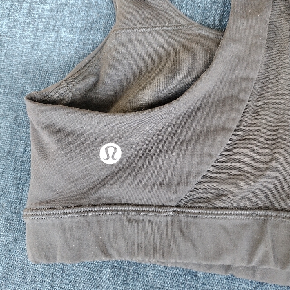 Lululemon Invigorate Sports Bra Sz 4 Black - Racerback Mesh Back No Pads - Picture 3 of 4